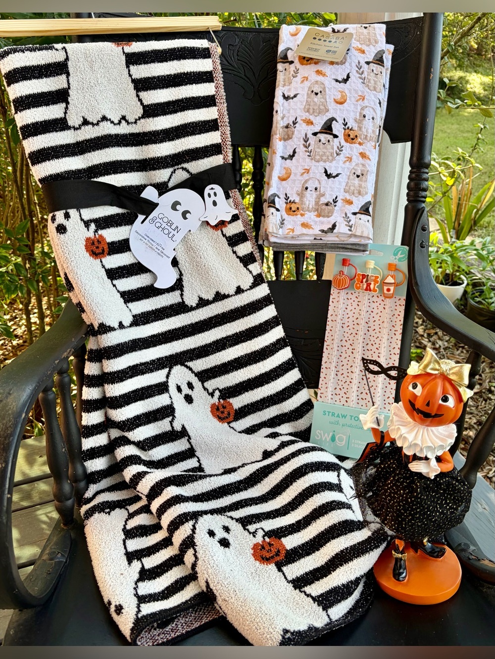 NWT HALLOWEEN BUNDLE ~ GOBLIN & GHOUL Blanket, Lady Pumpkin Decor and MORE🧡👻🎃